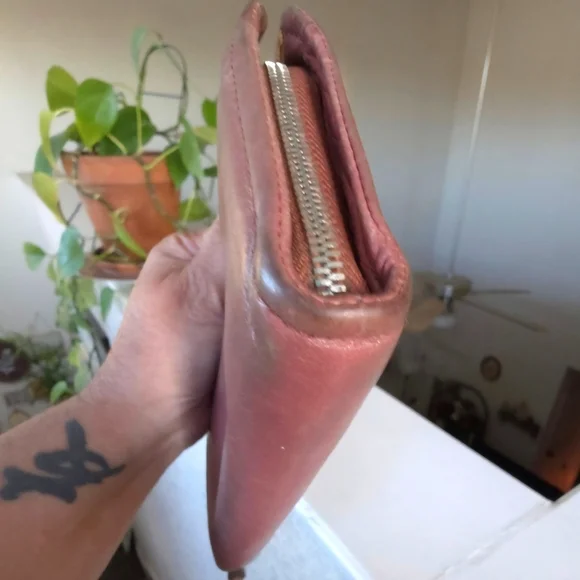 HOBO Remi The Original Leather Accordion Zip Around Wallet - Picture 7 of 14